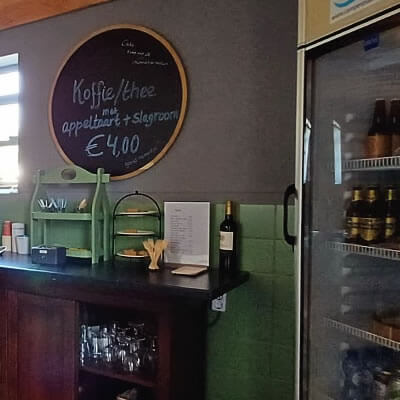 Foto: Binnenruimte van rustpunt 't Skopke