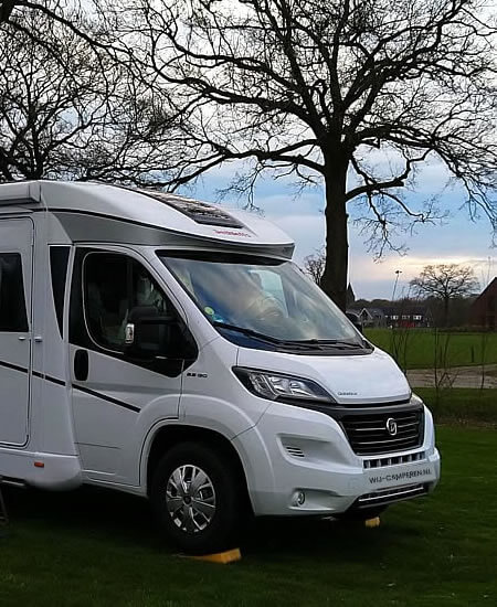 Wij camperen op camperplaats Sploder Stea