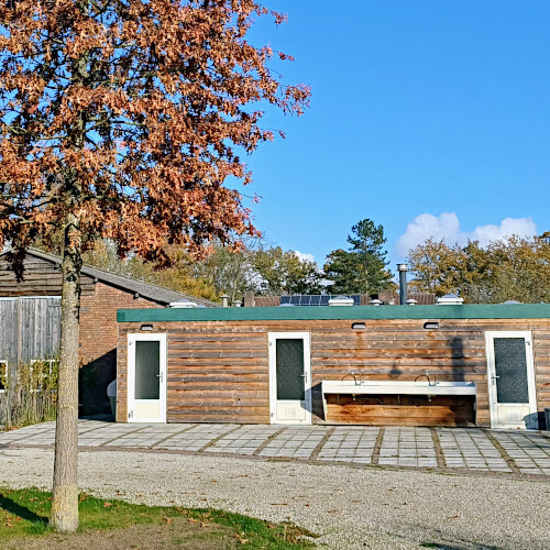 Foto: Het sanitair gebouw