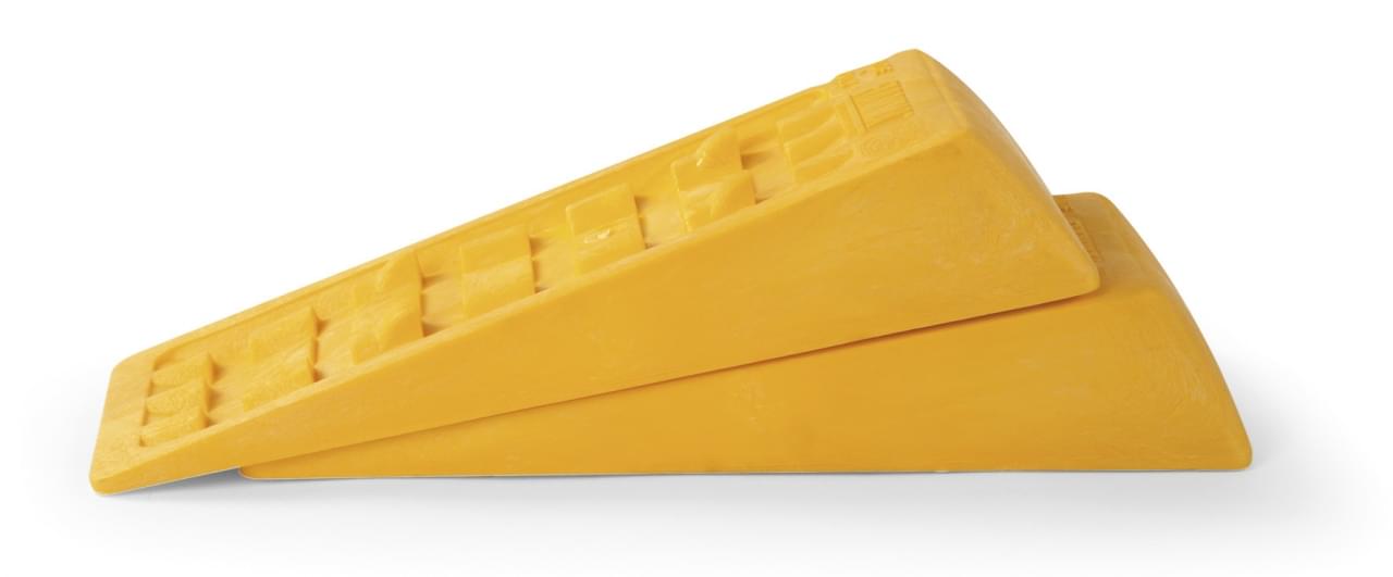 Levelers (2 stuks) om de camper waterpas te zetten.