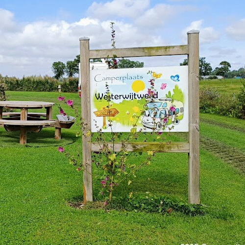 Foto: Camperplaats Westerwijtwerd