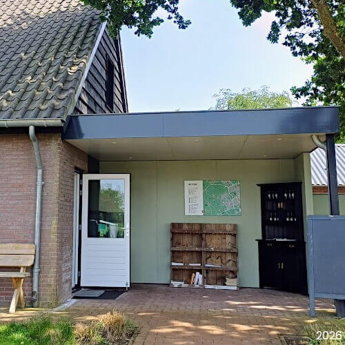 Foto: Het sanitair gebouw