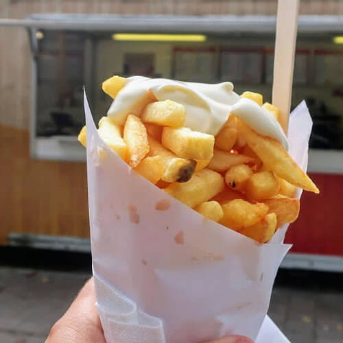 Postelse frietstraat